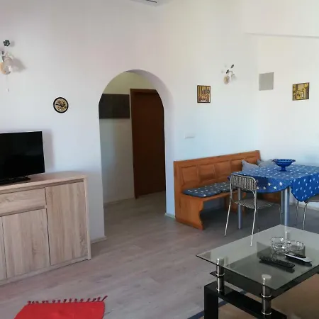 Apartman Freja * Podstrana